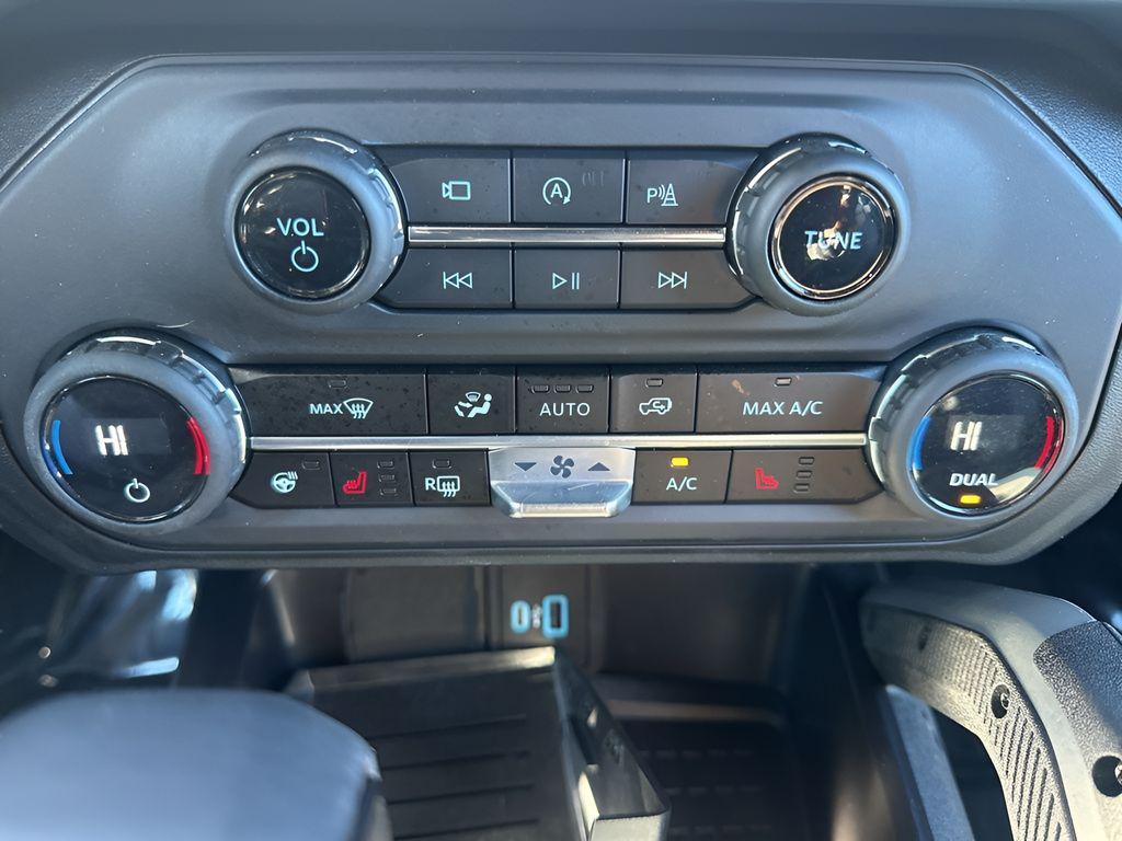 used 2024 Ford Bronco car, priced at $44,850