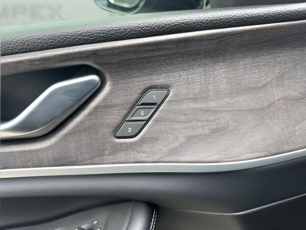 used 2025 Jeep Grand Cherokee L car, priced at $40,890