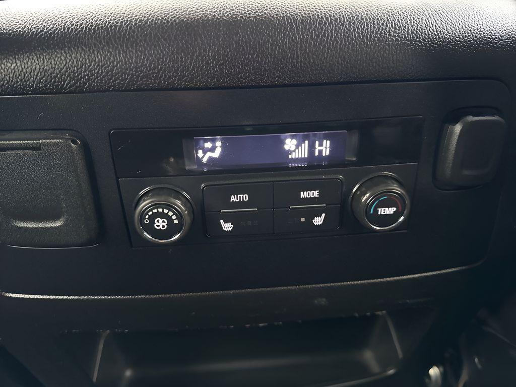 used 2020 GMC Yukon car, priced at $24,860