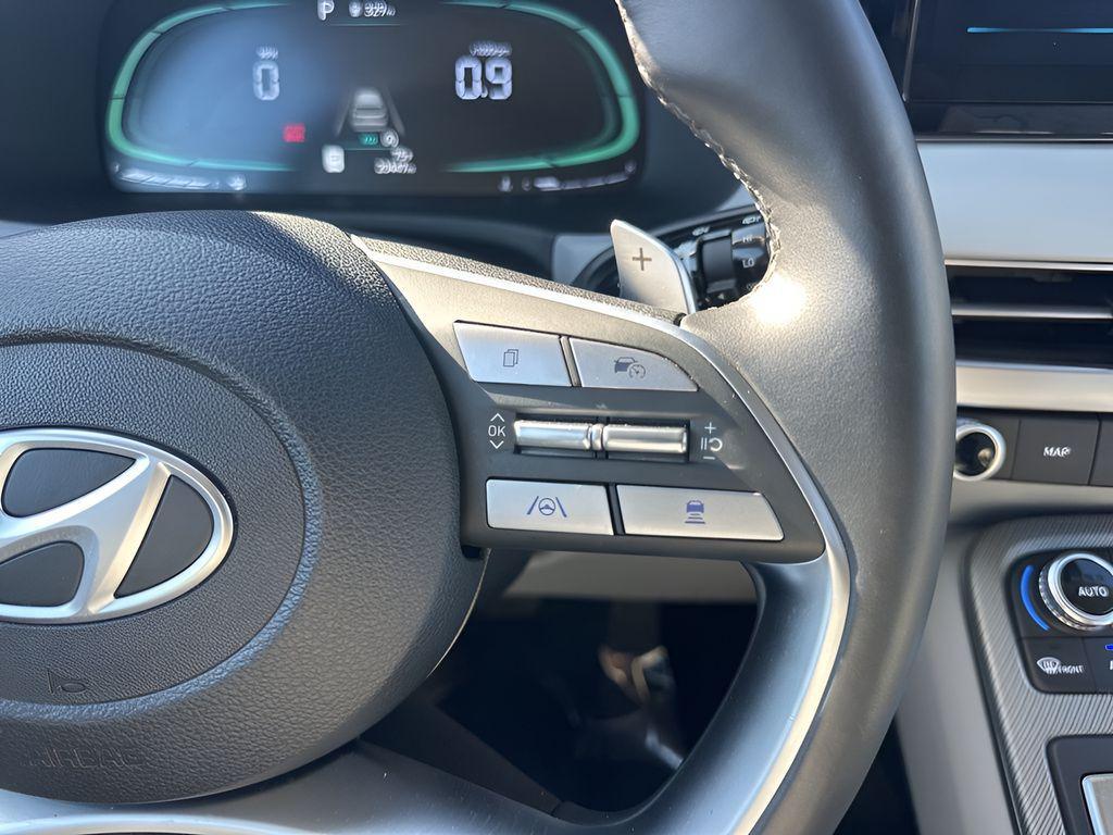 used 2025 Hyundai Palisade car, priced at $32,540