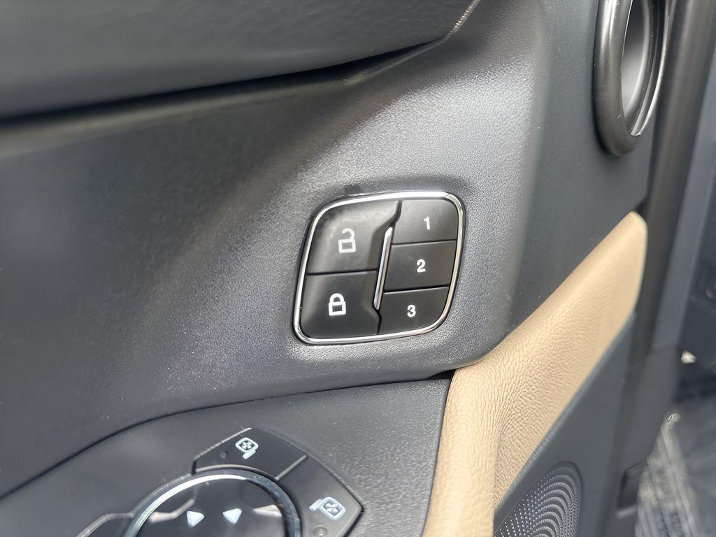used 2024 Ford Expedition Max car, priced at $40,495
