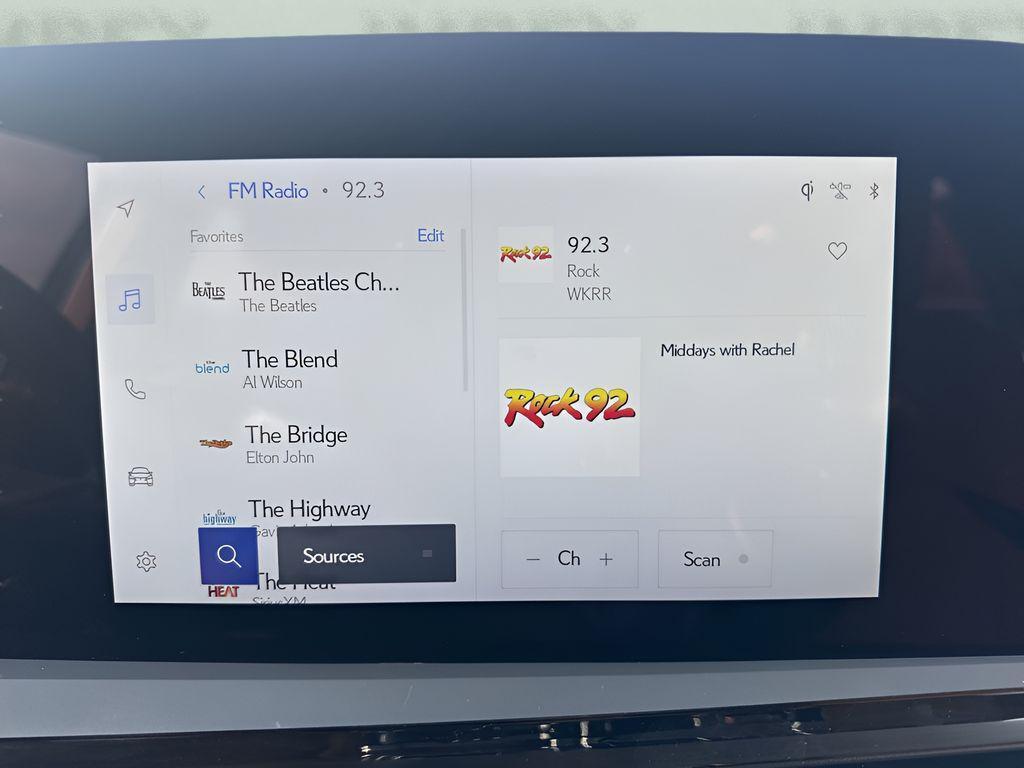 used 2025 Lexus ES 350 car, priced at $43,650