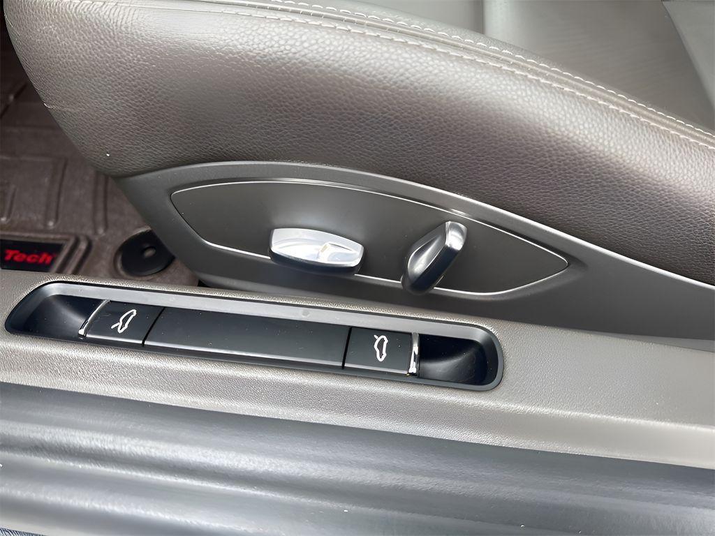 used 2018 Porsche 911 car, priced at $90,450