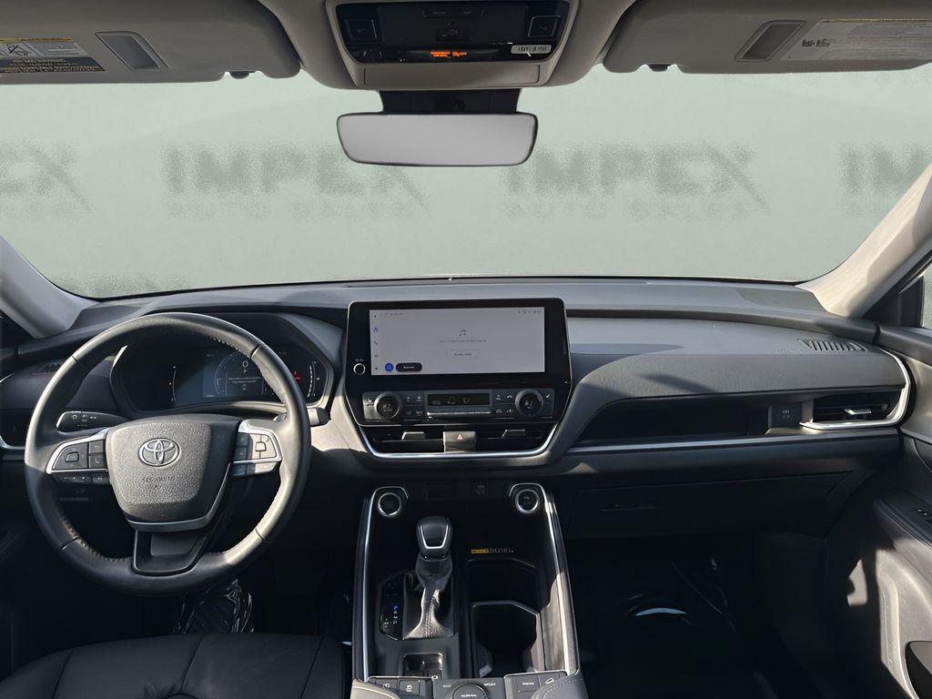 used 2025 Toyota Grand Highlander car, priced at $43,495