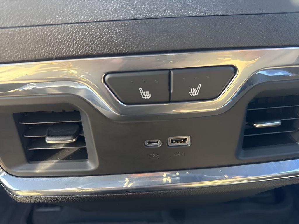 used 2025 GMC Sierra 2500 car, priced at $76,800