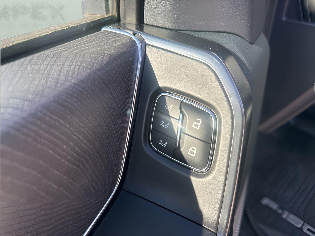 used 2021 Ford F-150 car, priced at $38,300