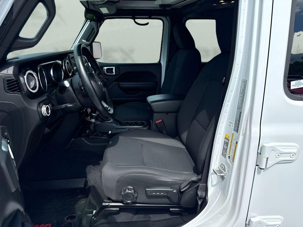 used 2021 Jeep Wrangler Unlimited car, priced at $27,550