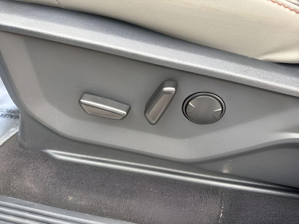 used 2025 Ford Expedition Max car, priced at $58,420