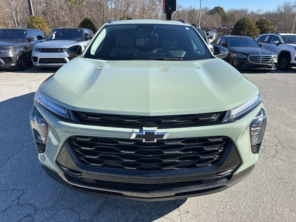 used 2025 Chevrolet Trax car