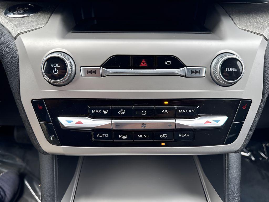 used 2022 Ford Explorer car, priced at $28,995