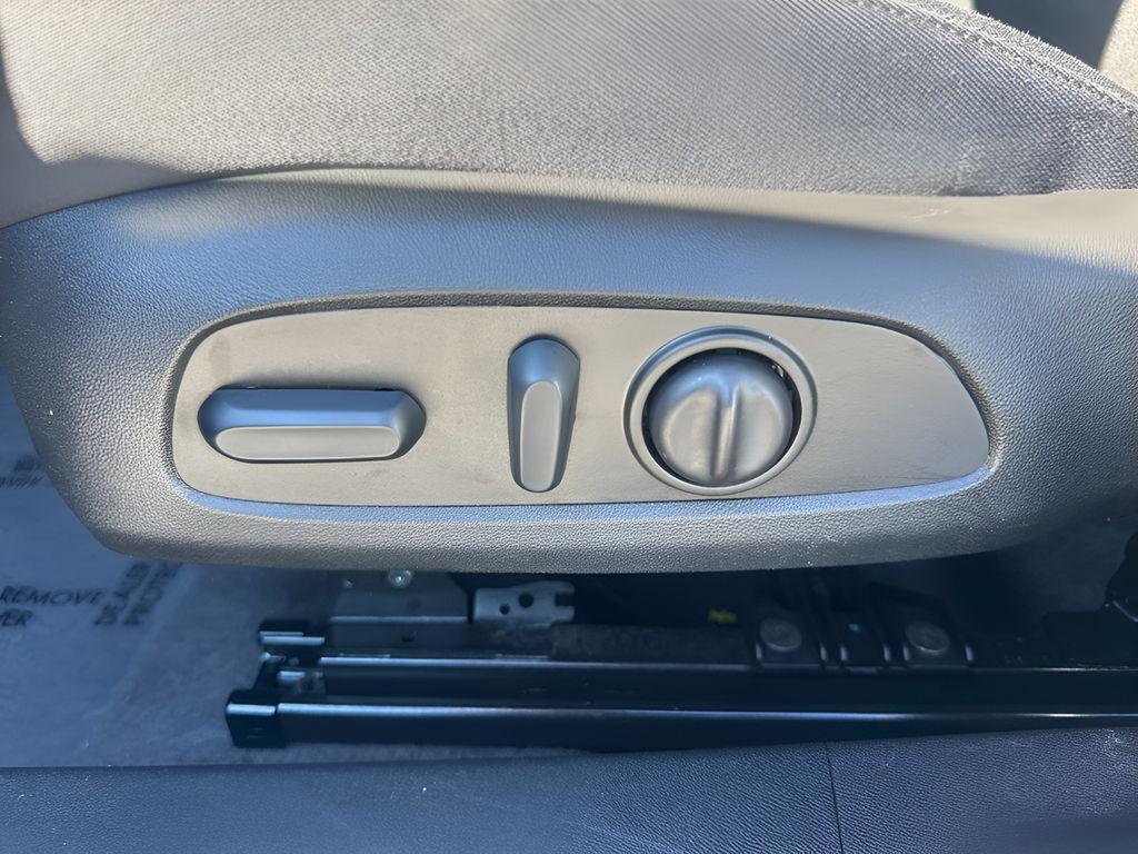 used 2024 Chevrolet Malibu car, priced at $18,400