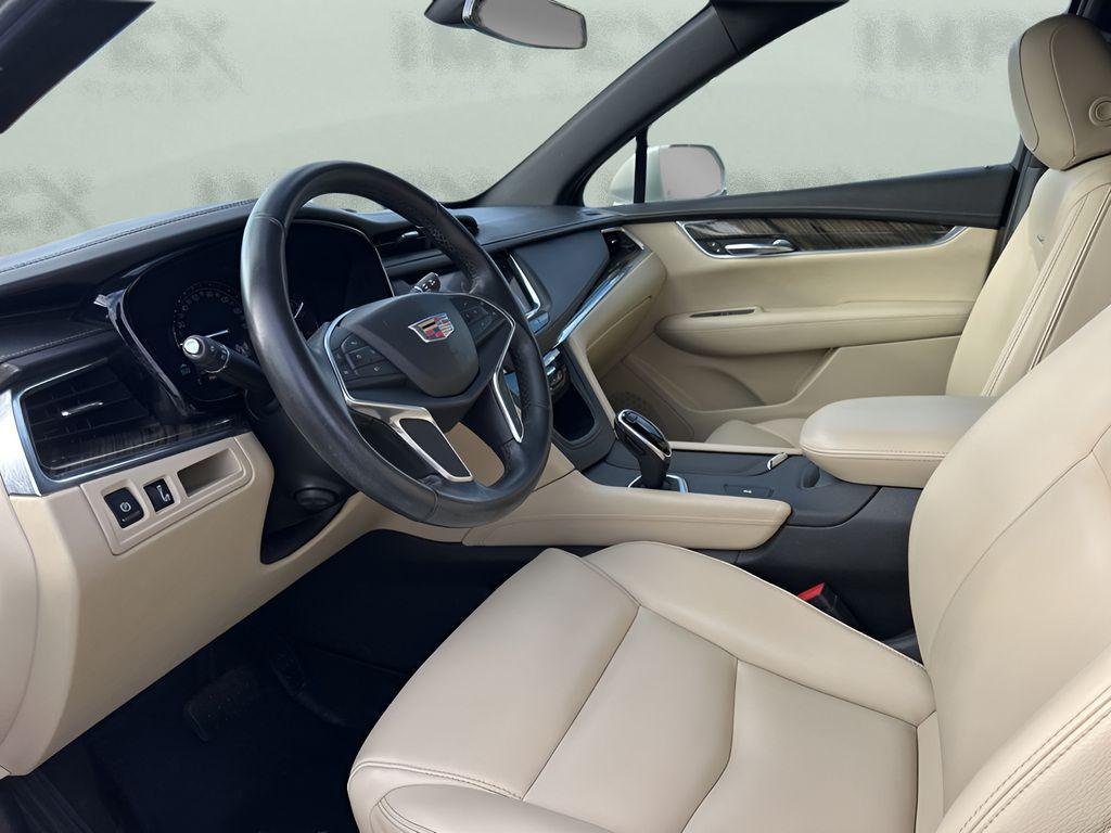 used 2017 Cadillac XT5 car, priced at $14,850