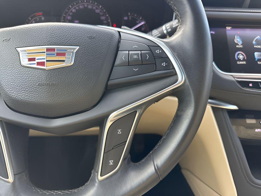used 2017 Cadillac XT5 car, priced at $14,850