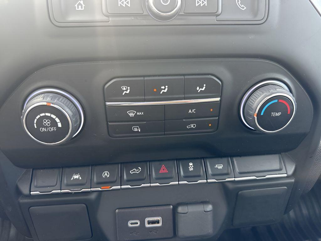 used 2024 Chevrolet Silverado 1500 car, priced at $26,500