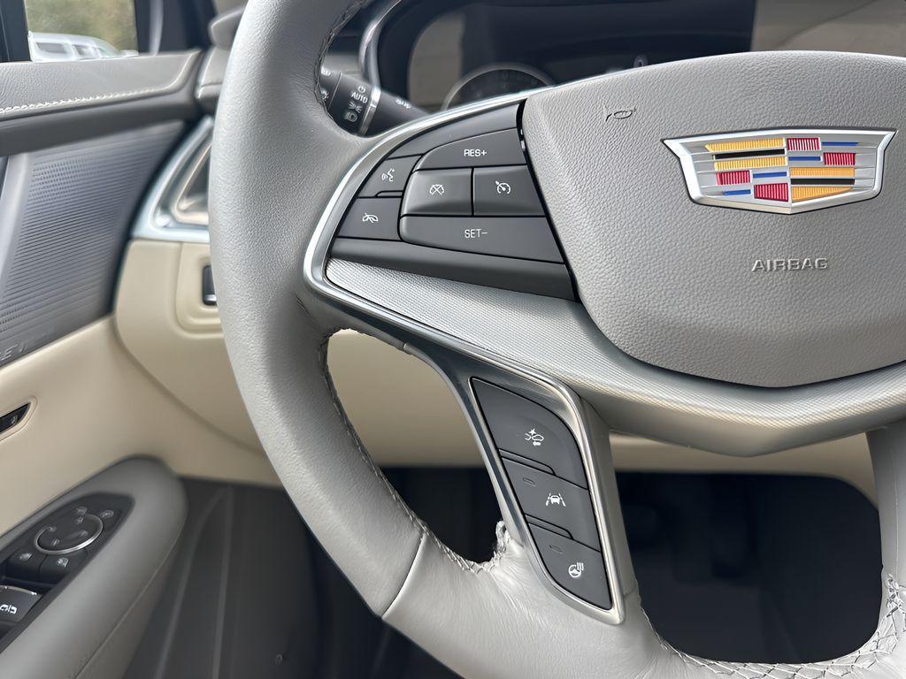 used 2024 Cadillac XT5 car, priced at $34,995