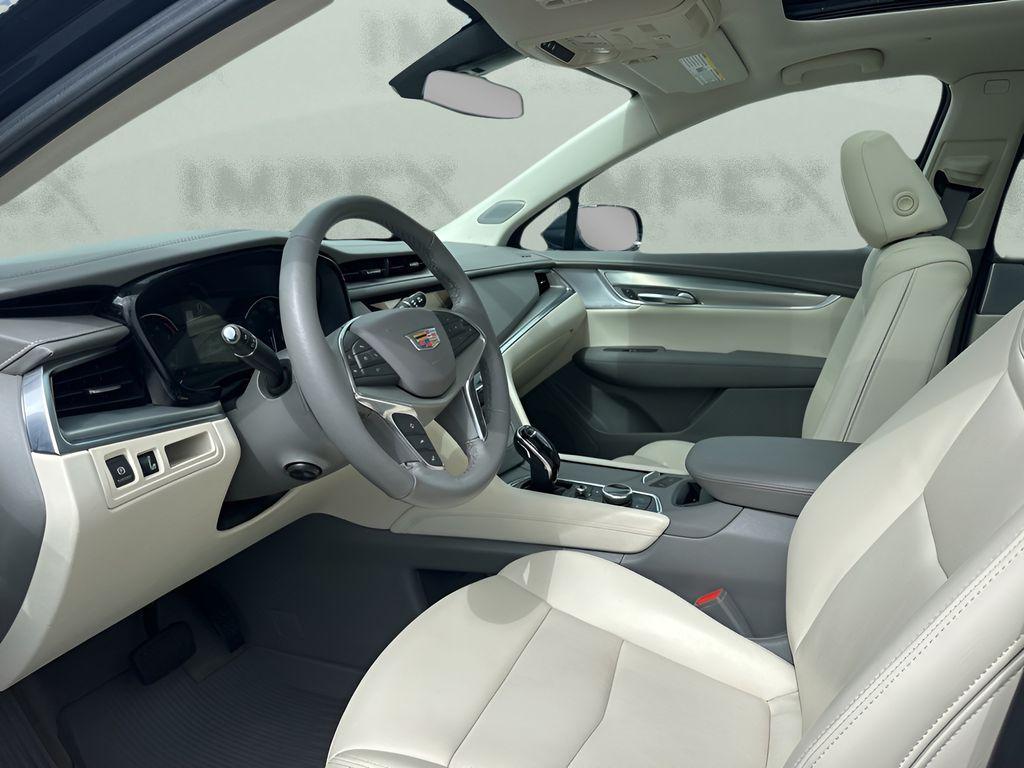 used 2024 Cadillac XT5 car, priced at $34,995