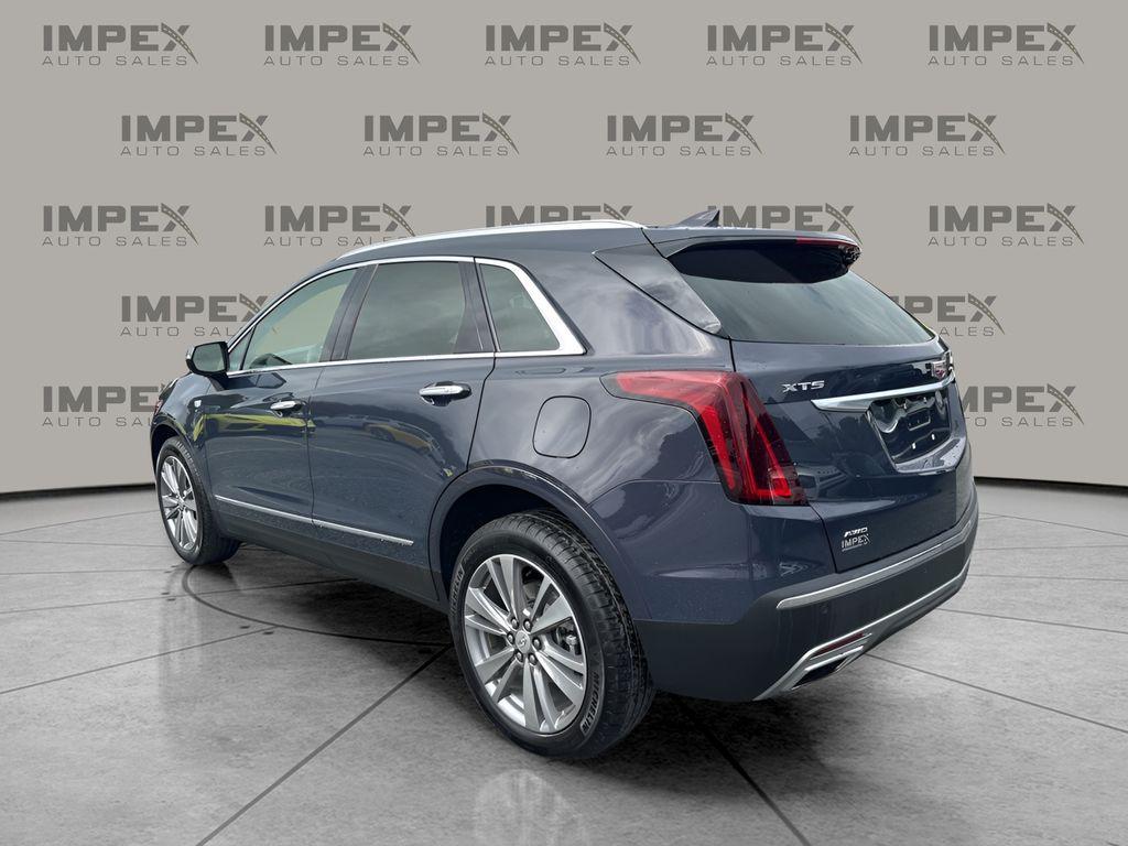 used 2024 Cadillac XT5 car, priced at $34,995
