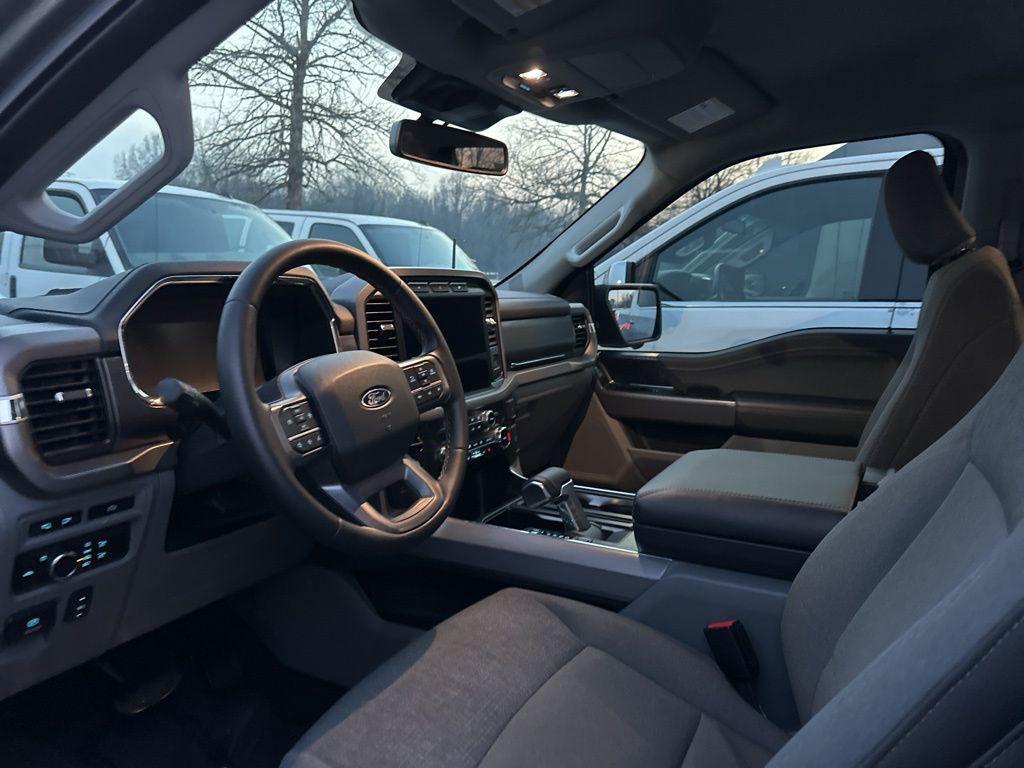 used 2024 Ford F-150 Lightning car