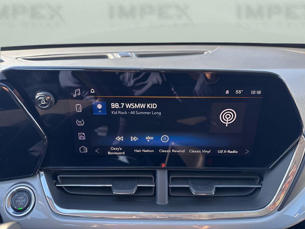 used 2025 Chevrolet Trax car