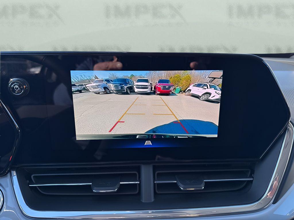 used 2025 Chevrolet Trax car