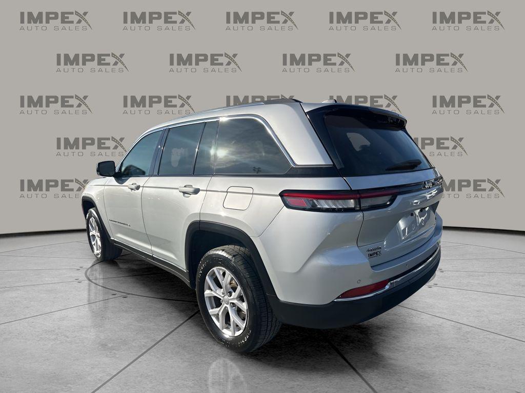 used 2022 Jeep Grand Cherokee car, priced at $23,250