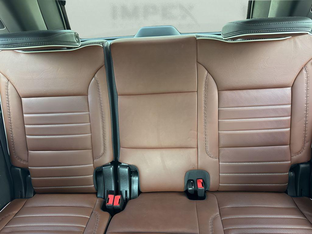 used 2024 GMC Yukon car, priced at $78,290
