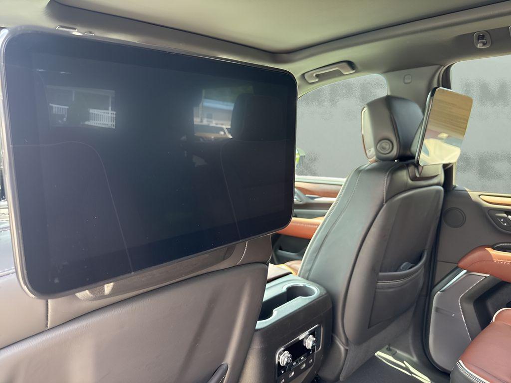 used 2024 GMC Yukon car, priced at $78,290