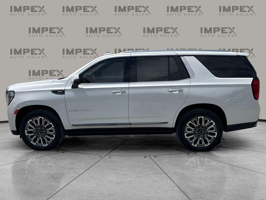used 2024 GMC Yukon car, priced at $78,290