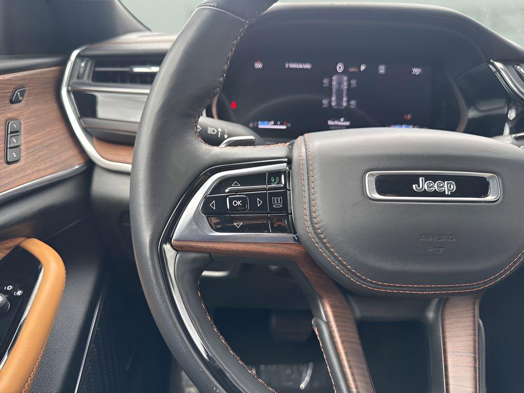 used 2024 Jeep Grand Cherokee car, priced at $46,250