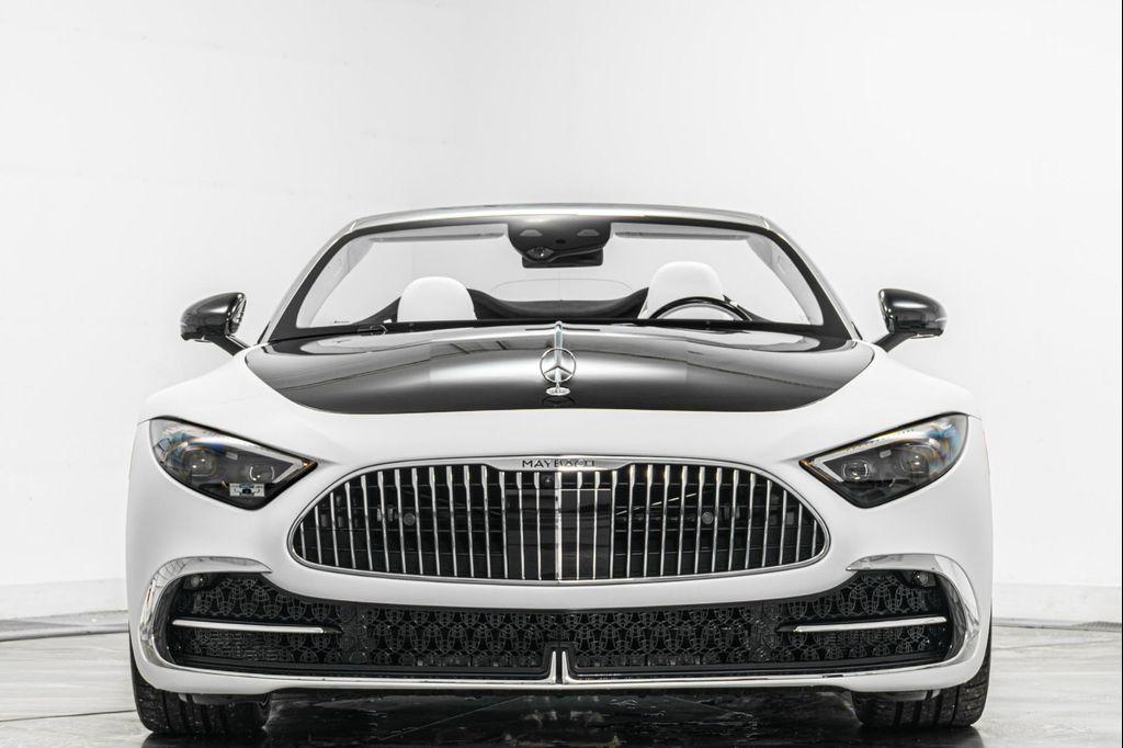 used 2026 Mercedes-Benz Maybach SL 680 Monogram Series car, priced at $245,900