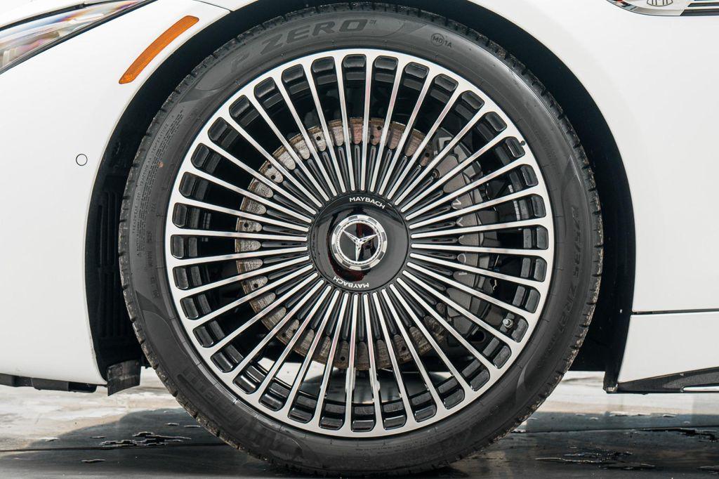 used 2026 Mercedes-Benz Maybach SL 680 Monogram Series car, priced at $245,900