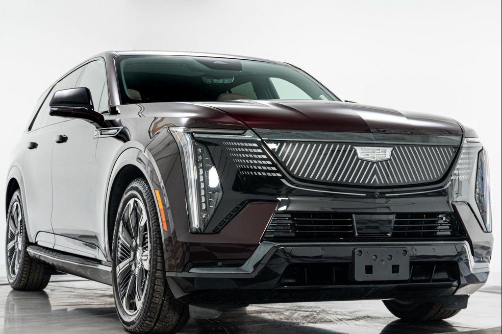 used 2025 Cadillac Escalade IQ car