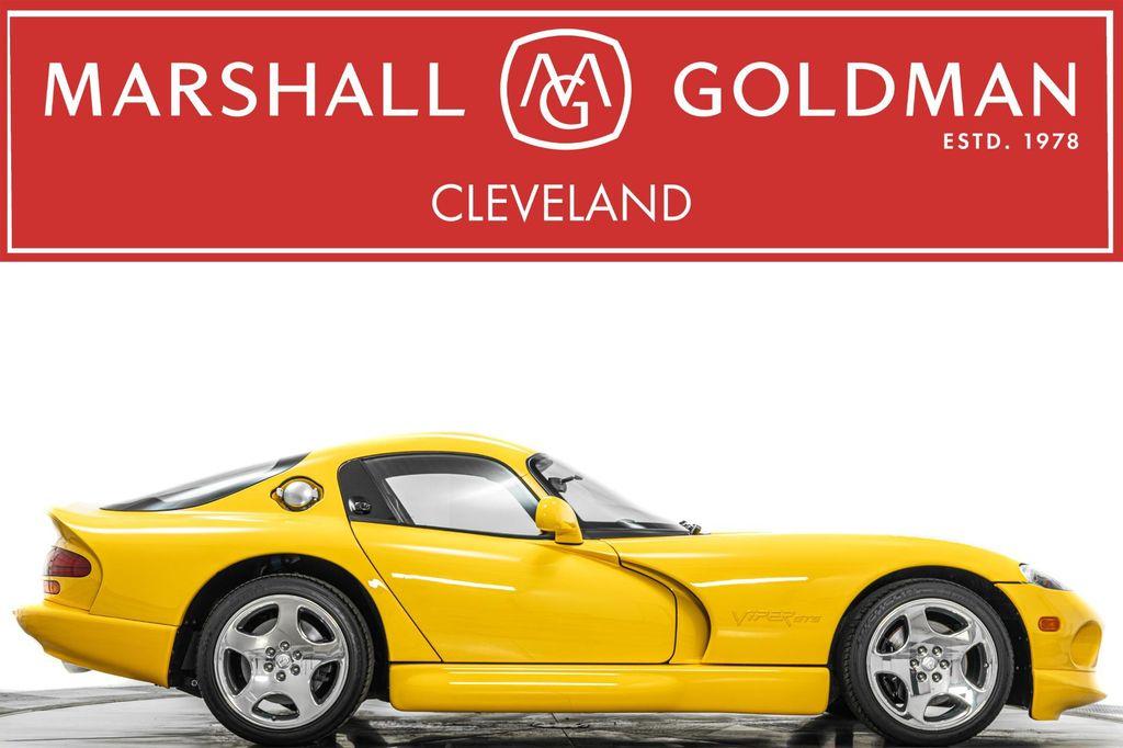 used 2002 Dodge Viper car