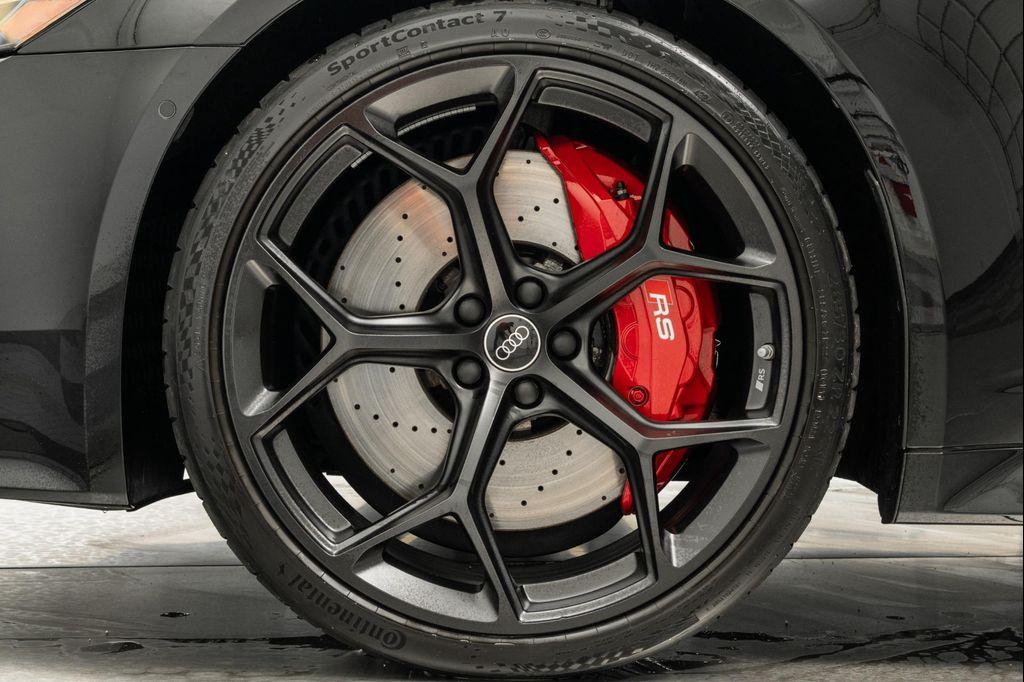 used 2025 Audi RS 6 Avant car, priced at $145,990