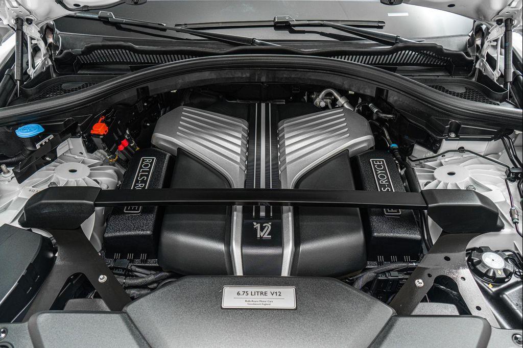 used 2024 Rolls-Royce Cullinan car