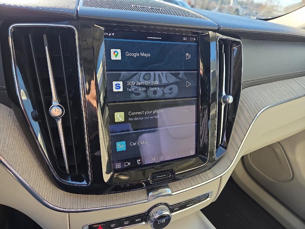 used 2023 Volvo XC60 car, priced at $37,995