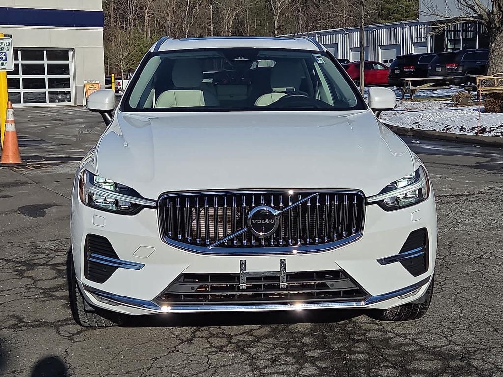 used 2023 Volvo XC60 car, priced at $37,995