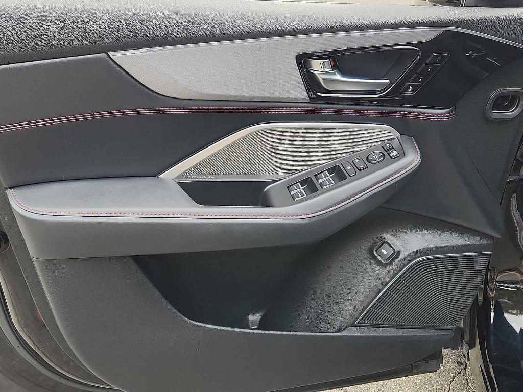 used 2023 Acura MDX car, priced at $43,995