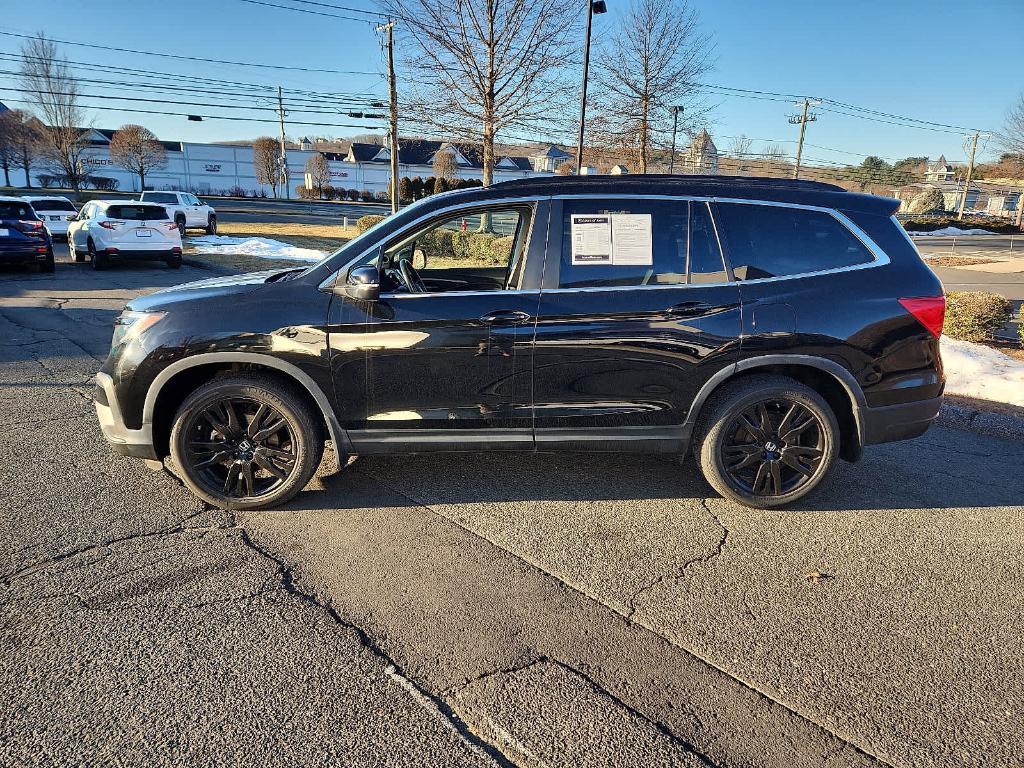 used 2022 Honda Pilot car, priced at $34,995