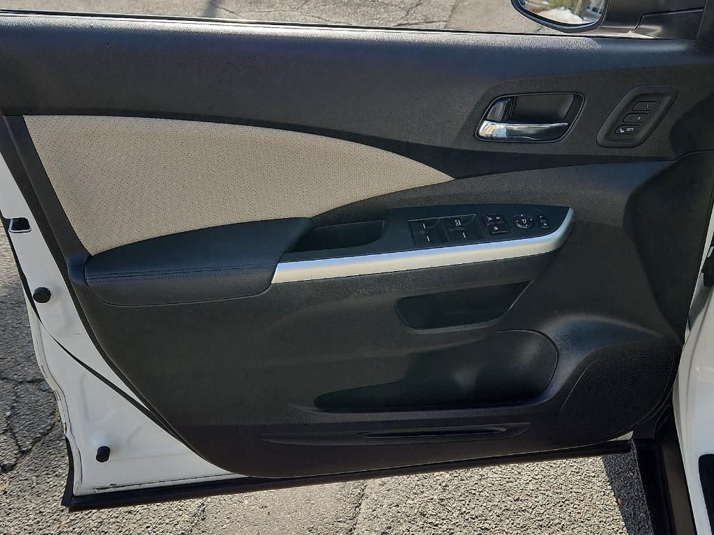 used 2016 Honda CR-V car, priced at $13,998