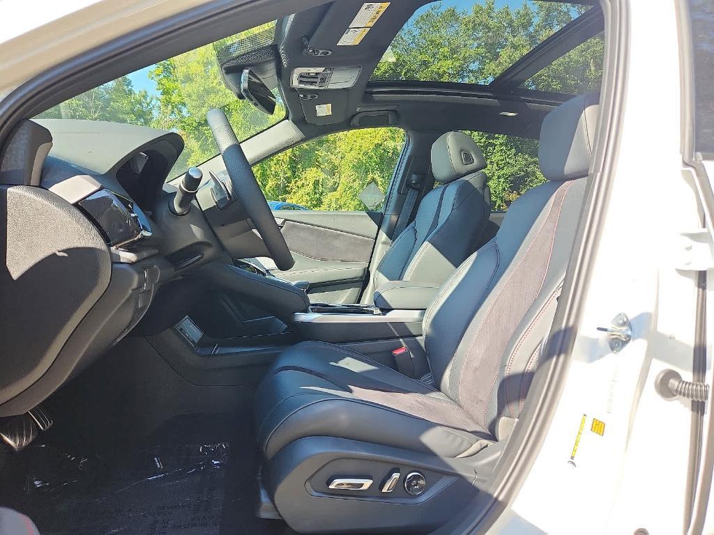 new 2025 Acura RDX car, priced at $52,250