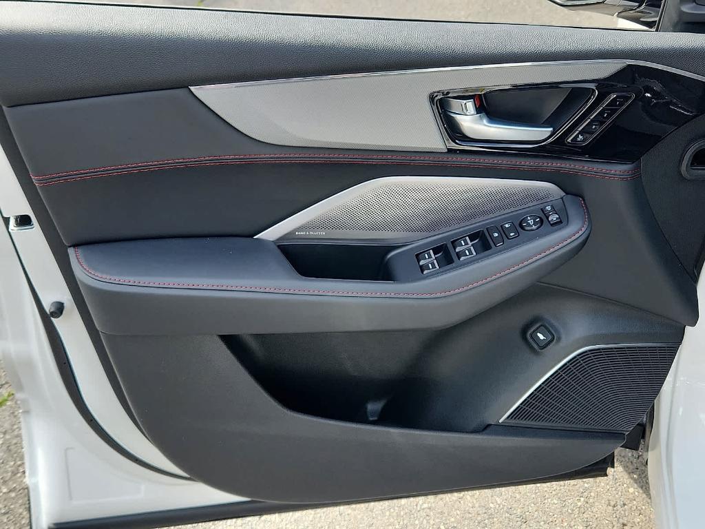 new 2026 Acura MDX car, priced at $70,850