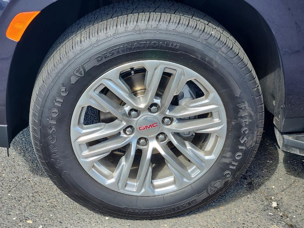 used 2024 GMC Yukon car, priced at $54,874