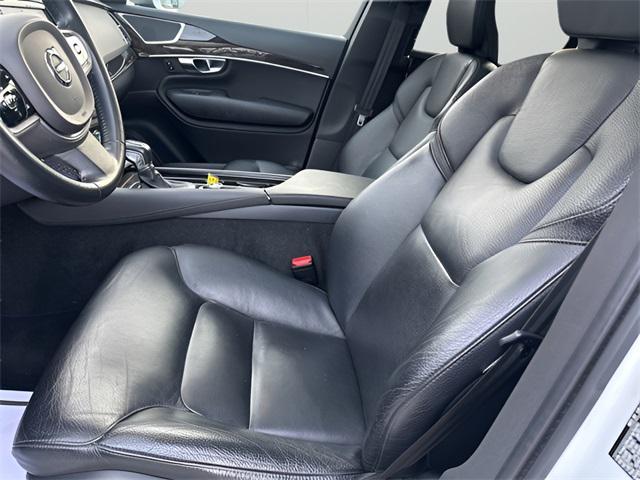 used 2019 Volvo XC90 car, priced at $22,096