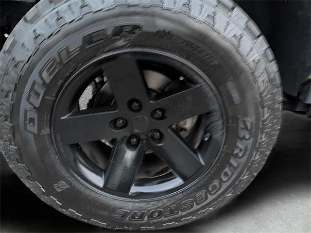 used 2015 Jeep Wrangler Unlimited car, priced at $17,479