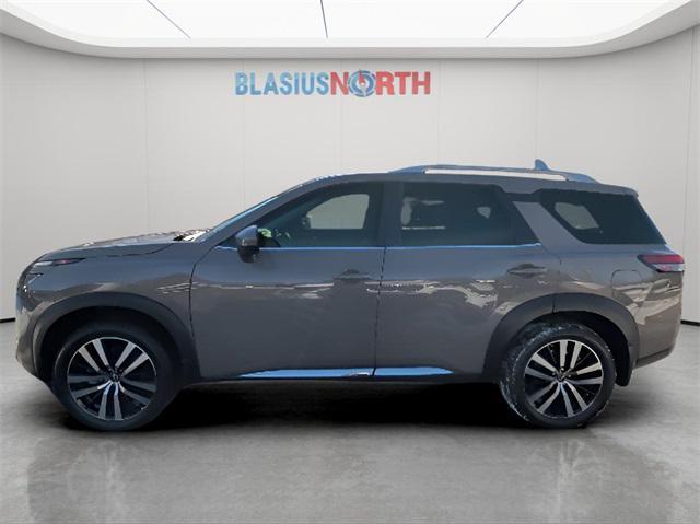 used 2025 Nissan Pathfinder car, priced at $43,859