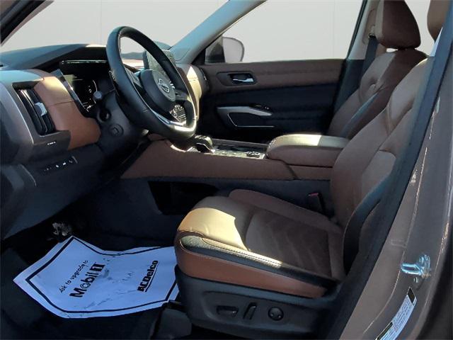 used 2025 Nissan Pathfinder car, priced at $43,859