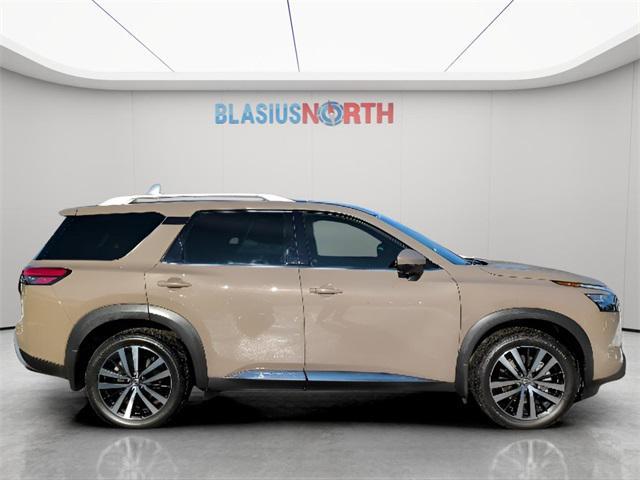 used 2025 Nissan Pathfinder car, priced at $43,859