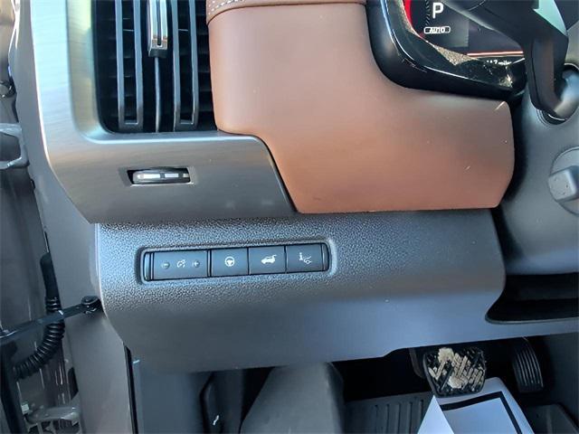 used 2025 Nissan Pathfinder car, priced at $43,859