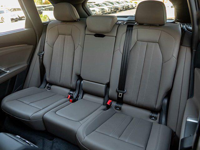new 2025 Audi Q5 car, priced at $59,080